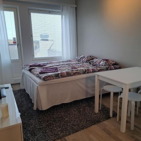 רובניימי Top Floor City Apartment מראה חיצוני תמונה